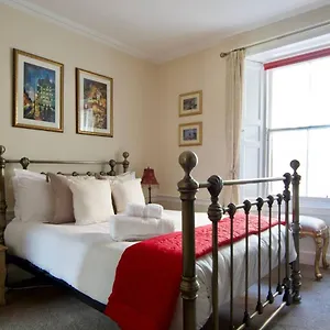 Apartment Altido Perfect Location - Stylish 2bd Rose St Edinburgh